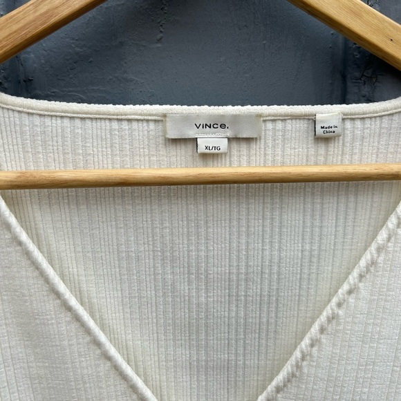 Vince Pearl Button Cardigan, size XL - Picture 9 of 10